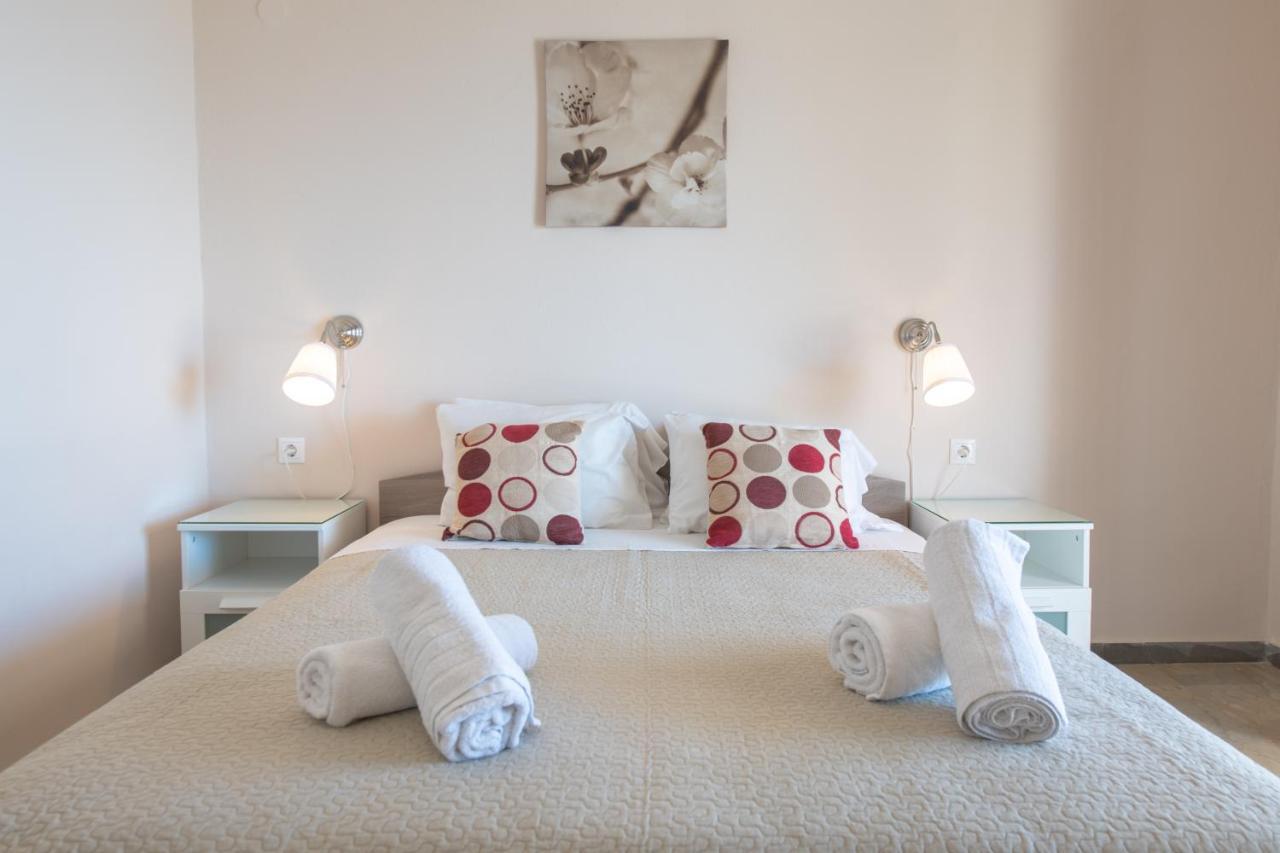 Eden Sea View Studios Месонги Экстерьер фото